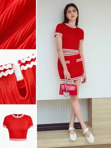 MOTF STUDIO Kurzärmliges T-Shirt mit Kontrastbesatz - Rot - Übersicht 6