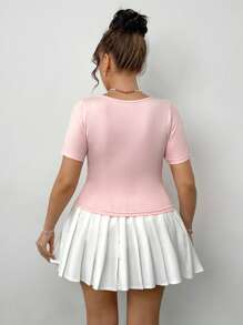 Flirla 大码女式两件套休闲红色二合一短袖上衣+白色百褶裙套装