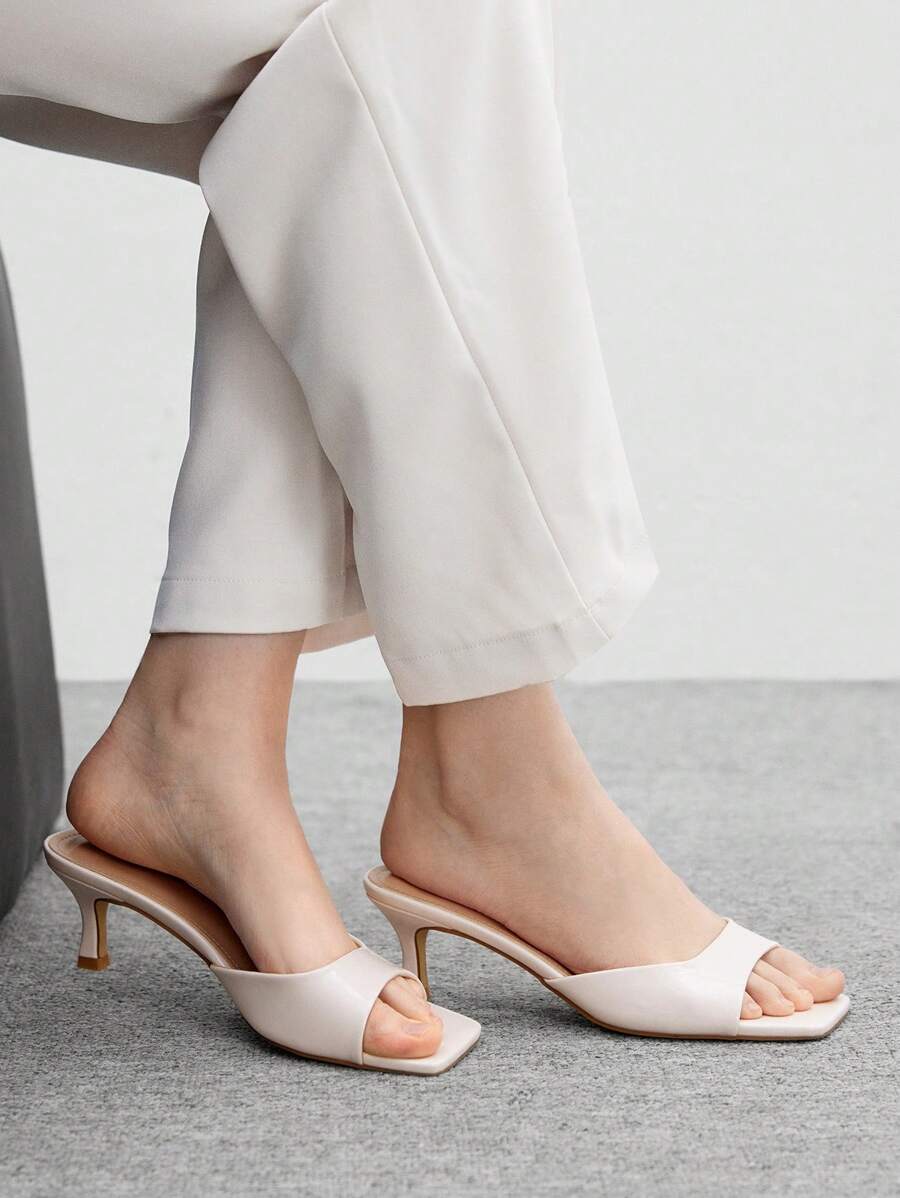 CUCCOO BIZCHIC Sandal Hak Tinggi Minimalis Serbaguna untuk Wanita, Cocok untuk Natal - Krem - View 1