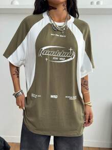 Coolane Camiseta de manga raglán con estampado de motocicleta de carreras y bloque de color, estilo callejero oversized para mujer - Verde militar - Ver 4