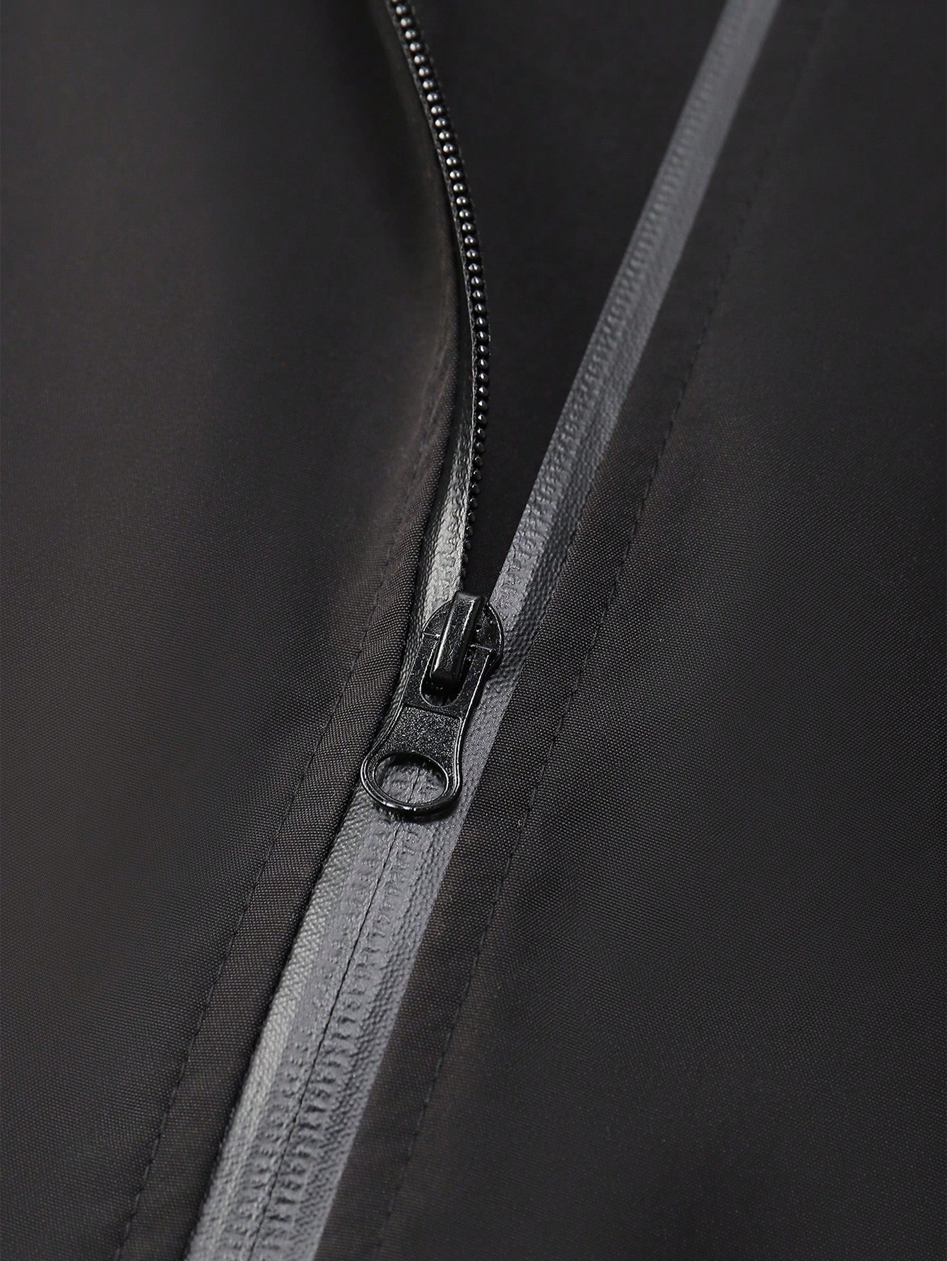 جاكيت كاجوال بأكمام طويلة وإغلاق سحاب للرجال ذوي ا...