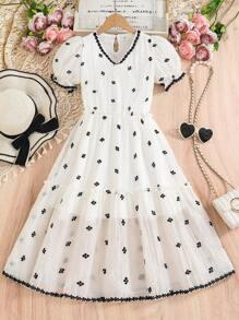 Tween Girls Cute & Sweet Floral Textured Fabric Vacation Dress - White - View 1