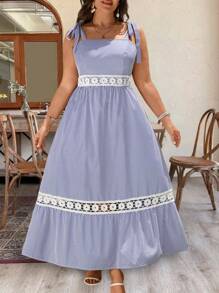 SHEIN Clasi 大码女式夏季休闲度假条纹荷叶边拼接方领系带连衣裙