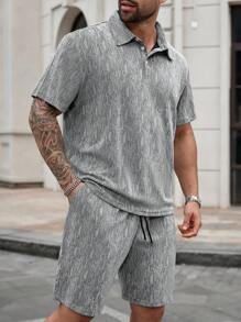 Manfinity CasualCool Conjunto de camisa polo de manga corta con estampado completo y pantalones cortos talla grande para hombres