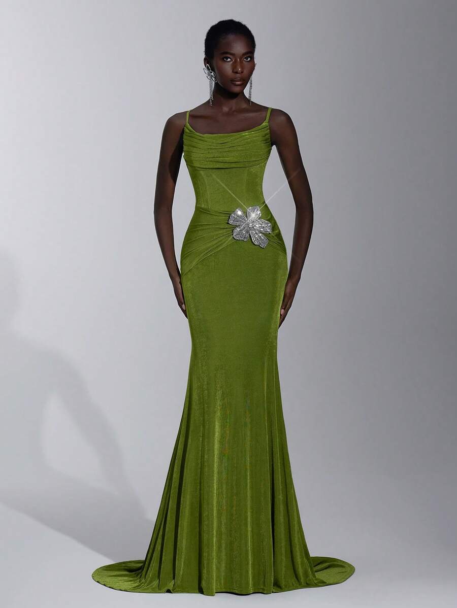 Elitara 优雅绿色细肩带褶饰腰部花卉 3D 装饰美人鱼尾礼服，适合约会、度假、派对、婚礼、毕业典礼、鸡尾酒会、礼服、晚会、婚礼宾客 - 綠色 - 查看 1