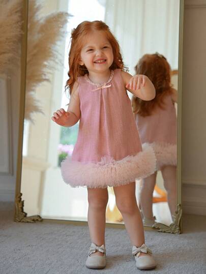 SHEIN Glamorique Kids 花童优雅 3D 花卉装饰蝴蝶结无袖连衣裙，适合婚礼、派对、生日、节日、拍照、夏季