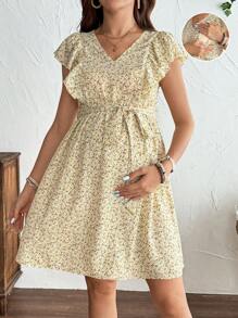 SHEIN Vestido casual de flores para vacaciones, de maternidad y lactancia