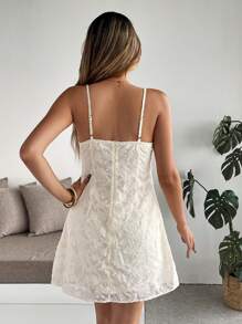 Roylia 新品 镂空设计吊带迷你连衣裙 - 米色 - 查看 2