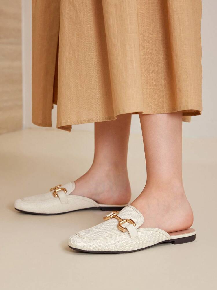 CHAUSSURES PLATES en PU À BOUT ROND TRESSÉ