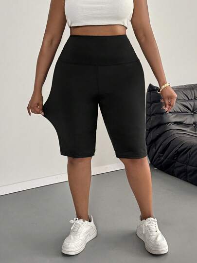 SHEIN PETITE CURVE Plus Size Women Plain Color Casual Basic Leggings, Suitable For Summer Short Leggings Mid-Thigh Shorts, Suitable For People Of Shorter Stature,High-Waisted Leggings,Daily Leisure, Sports,Summer,Carnival Costume For Women,Holiday