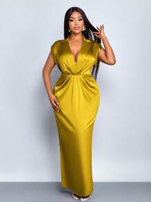 SOLERSUN Women Commute Minimalist Office Old Money Simple Lapel Neck Batwing Sleeve Ruched Bodycon Satin Dress Maxi Women Outfit - Yellow - View 3