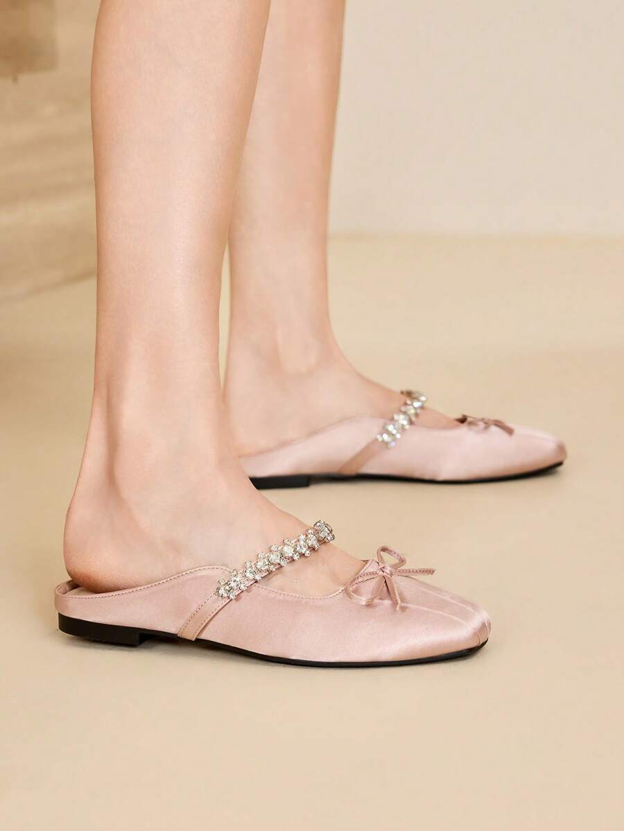 MOTF MARY JANE FLATS WITH SQUARE TOE AND RHINESTONE DETAIL FOR CHRISTMAS - Pink - View 2