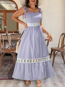 SHEIN Clasi 大码女式夏季休闲度假条纹荷叶边拼接方领系带连衣裙