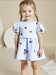 SHEIN Playful Pals 女婴可爱花卉刺绣圆领泡泡袖短款上衣和口袋花裙 2 件套，适合春夏外出、摄影、度假穿着，舒适可爱的设计 - 藍色 - 查看 7