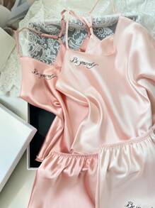 SilkySpell Set de 2 piezas de pijama de mujer con camiseta de tirantes ajustables y pantalones cortos, con diseño estampado de letras y bloques de color
