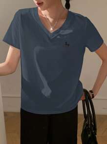 DAZY 女士V领刺绣短袖休闲T恤 - 藍色 - 查看 3