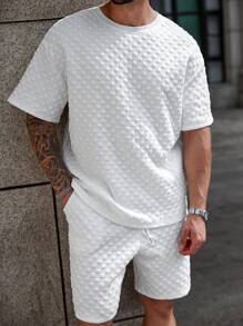 Manfinity Homme 2pcs/Set Plus Size Men's Summer Textured Short Sleeve T-Shirt And Shorts Set