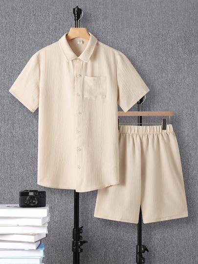 SHEIN Set de 2 piezas de camisa de manga corta y pantalones cortos tejido cómodo y casual para adolescentes varones, atuendo primaveral