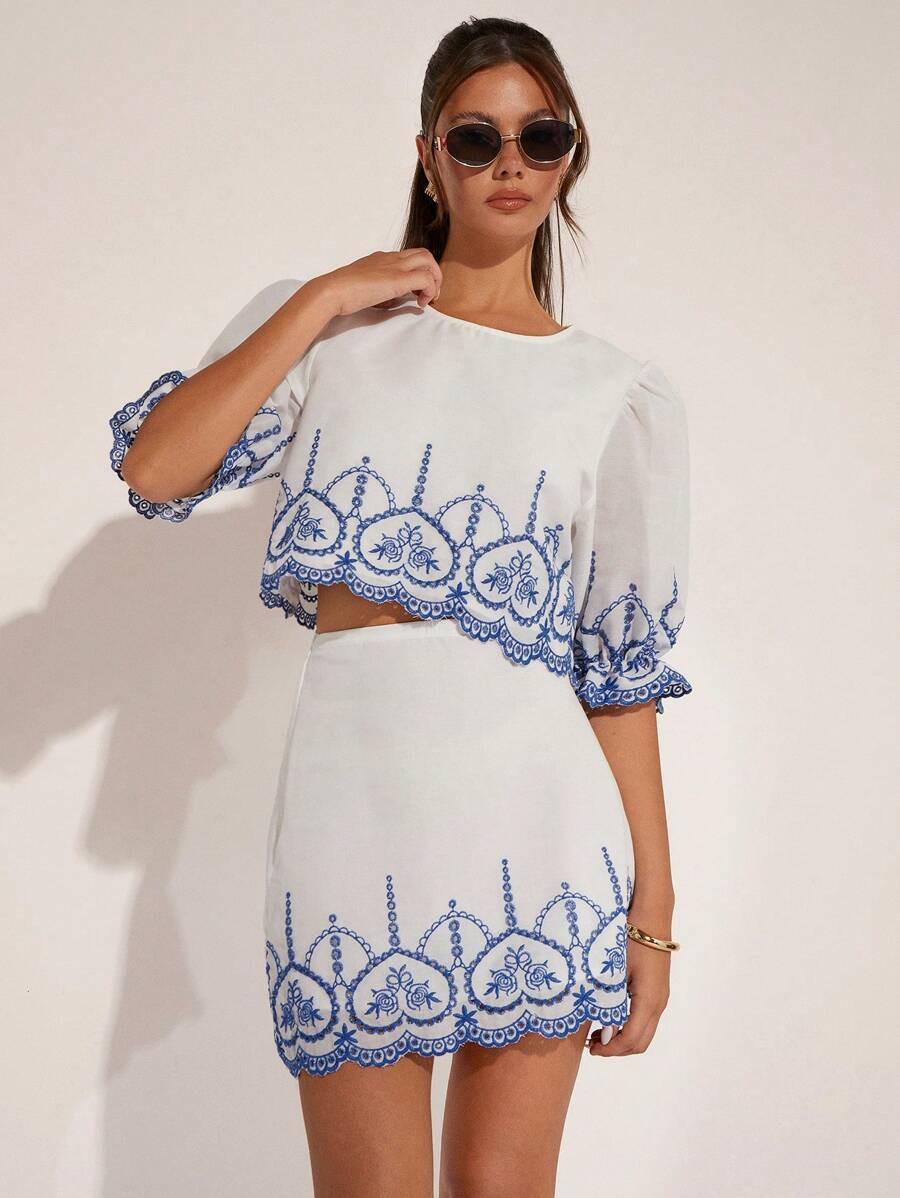 COSMINA Chân váy chữ A in họa tiết cổ điển dành cho nữ - trắng - Xem 1