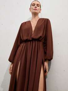 Aveloria Modichic 深V领性感纯色雪纺宽松飘逸度假风松紧腰优雅欧美长袖连衣裙 - 咖啡棕 - 查看 3