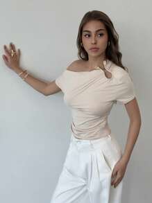 Aloruh Summer Plain Asymmetric Shoulder Cropped T-Shirt, Ruched Detail With Metal Decor, Slim Fit Short Sleeve Tee - White - View 1