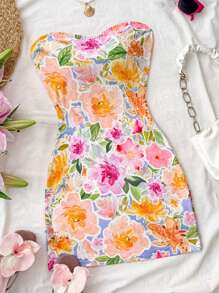 SHEIN 少女度假休闲花朵全印花抹胸花卉印花迷你连衣裙，适合春夏季连衣裙