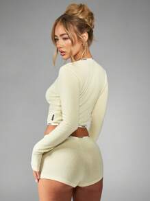 Missguided x Playboy 圣诞罗纹针织纽扣长袖短裤睡衣套装