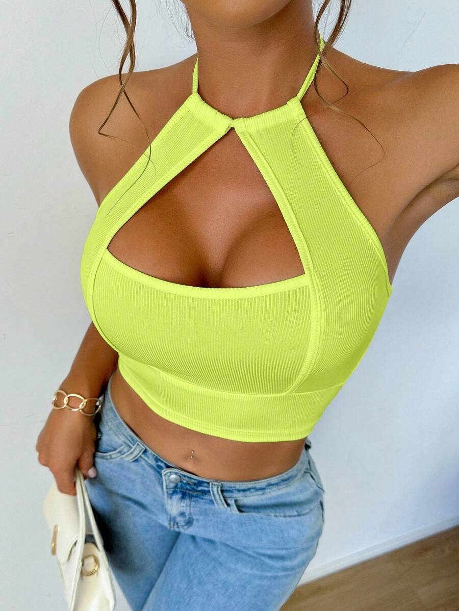 Zolique Women's Sexy Minimalist Solid Color Hollow Out Neck Halter Tank Top For Summer - Green - View 1