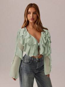 SHEIN SXY Tops blancos románticos; Ropa de mujer para primavera y verano; Tops cortos; Ropa de festival y fiesta; Camisa de mujer de manga larga, escote en V profundo, transparencia y tirantes con estampado de hoja de loto, sexy - verde menta - Ver 7