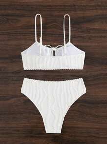 Swim Mod 女士纯白色纹理材质镂空胸蝴蝶结精致蕾丝高腰内裤，时尚优雅，可爱甜美，2 件比基尼套装 - 白色 - 查看 3