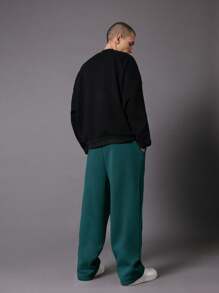 SUMWON 低裆慢跑运动裤天鹅绒贴片徽标刺绣运动家居服休闲街头风格修身阔腿宽松舒适 - 墨綠色 - 查看 5