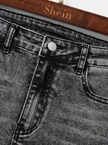 SHEIN 青少年男童秋冬街头酷炫做旧复古黑色修身牛仔裤，拼接设计，日常穿着、返校季及街头风皆宜。