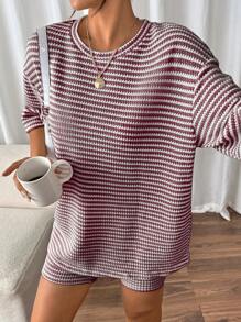 SHEIN Frenchy 2pcs/Set Women Striped Contrast Color Textured Round Neck Top And Shorts - Red - View 4