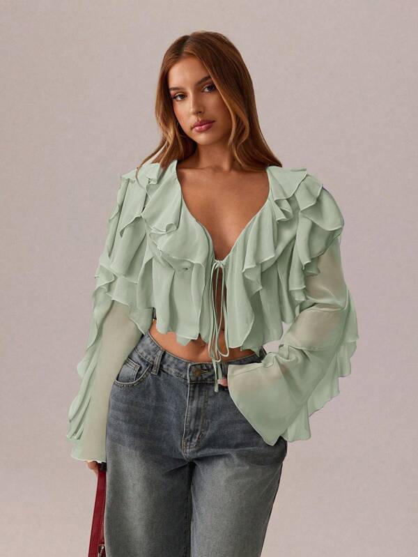 SHEIN SXY قمصان بيضاء رومانسية؛ ملابس نسائية للربيع والصيف؛ قمصان قصيرة؛ ملابس احتفالية وحفلات، قمصان نسائية بأكمام طويلة مثيرة بياقة على شكل حرف V عميقة وشراشيب شفافة بأشكال أوراق اللوتس