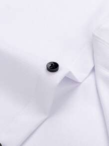 Manfinity Mode 白色短袖百搭商务衬衫，采用独特的撞色领设计，简洁优雅，适合正式场合或休闲场合男士修身衬衫漂亮休闲修身男士休闲正装衬衫男士衬衫漂亮男士衬衫衬衫休闲修身男士休闲正装衬衫男士衬衫 - 白色 - 查看 5