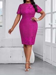 SHEIN Lady 春夏优雅通勤办公紫色蕾丝编织圆领直筒中长短袖大码连衣裙，适合办公室、音乐会、商务休闲、节日、演唱会等场合，是女士夏季服装、夏季套装和正式场合的理想之选。 - 紫色 - 查看 5