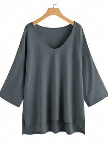 Women Plus Size Dark Gray V-Neck Side Split Loose Casual Short Sleeve T-Shirt - Dark Grey - View 4