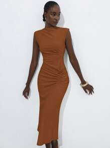 Aveloria Modichic Elegant & Chic Round Neck Cap Sleeve Design Waist Ruched Slit Long Dress For Commuting - Coffee Brown - View 6