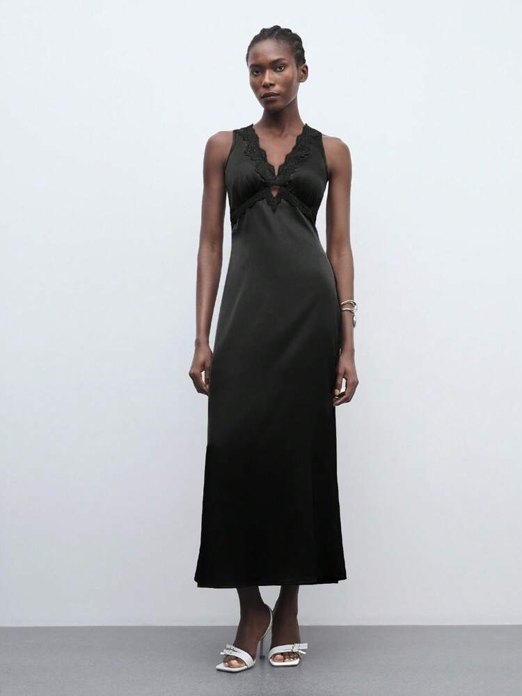 SHEIN Maija 2025 New V-Neck Lace Patchwork Sleeveless Shoulder Exposed Dress, Versatile For Cocktail Party, Urban Commute, Date, Party, Concert, Brunch, Airport, Summer Holiday