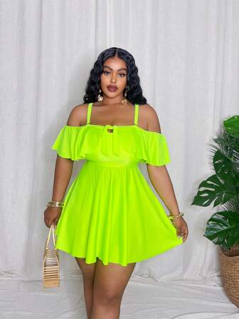 Slaydiva Traje de baño de 2 piezas para mujer talla grande con diseño de volantes de estilo fashionista en la cintura alta y hombros descubiertos en colores neón