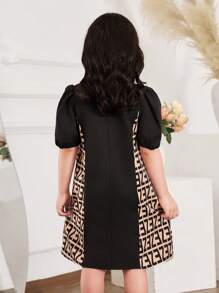 SHEIN Gaun Lengan Pendek Motif Huruf Bunga Hitam untuk Anak Perempuan, Cocok untuk Jalan-jalan dan Sekolah - Hitam - View 2