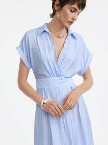 Aalyst 女士春夏通勤度假海滩商务休闲棉混纺衬衫领交叉 V 领下摆纽扣开衩袖口落肩袖连衣裙