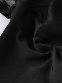 SHEIN Unity Große Größen Damen Frühling/Sommer Bestseller Lässiger Pendler Chic Urbaner Femininer Stil Einzigartige Klassische Spitze & Bedruckter Puffärmel Basic Französisch Retro Sexy T-Shirt - Verschiedenfarbig - Übersicht 8