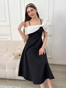 少女色块蝴蝶结前开衩吊带连衣裙