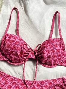 Swim Vcay Nouveau bikini 2 pièces à fleurs dispersées avec côtés noués et coupe haute. Sexy et adapté pour les vacances - Rose bonbon - Voir 4