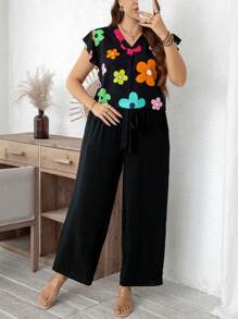 SHEIN LUNE Conjunto casual de vacaciones de verano de dos piezas para mujer de talla grande, con una blusa de encaje de cuello en V y pantalones sueltos de cintura alta para maestras, atuendo de graduación de dos piezas para mujeres