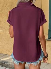 EMERY ROSE Áo cánh tay ngắn xếp ly đơn hàng khuy đơn màu trơn dành cho nữ - Màu Đỏ Sâu - Xem 2