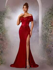 Glamrae 优雅的红色亮面露肩紧身美人鱼礼服，腰部扭纹细节，侧高开衩，后背可调节系带，适合约会、度假、单身派对、相亲活动、正式晚宴、派对礼服、晚会、婚礼宾客