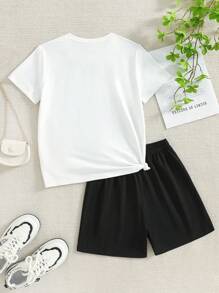 Bộ áo thun tay ngắn và quần short in hình hoạt hình cho bé gái - Nhiều màu - Xem 2