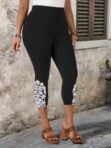 EMERY ROSE Große Größen Capri Leggings mit Spitzenbesatz, schmale Passform für den Sommer